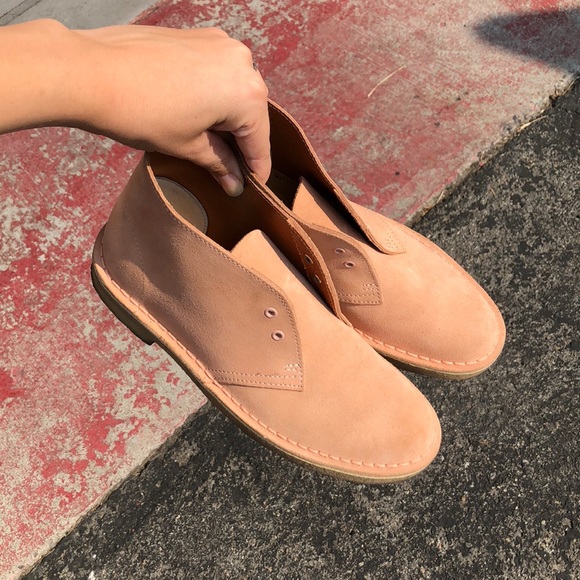 Clark’s - SOLD - Picture 6 of 7